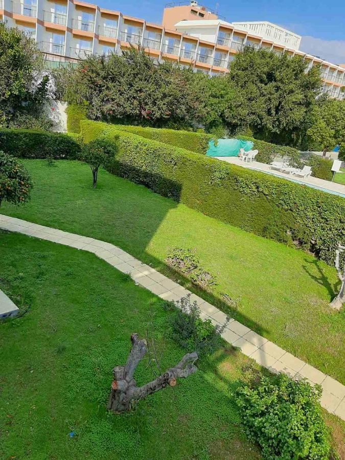 2 Bedroom Apartment-Mediterranean Type Paphos Exterior photo
